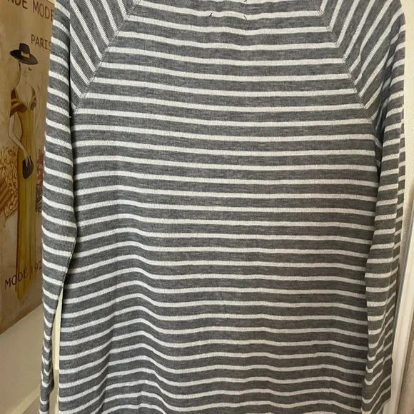 Lou & Grey Charcoal and White Knit Top - Picture 2 of 4